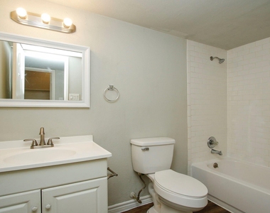17626 Bullis Gap Drive - Photo Thumbnail 23