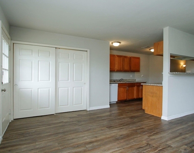 17626 Bullis Gap Drive - Photo Thumbnail 9