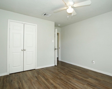 17626 Bullis Gap Drive - Photo Thumbnail 22