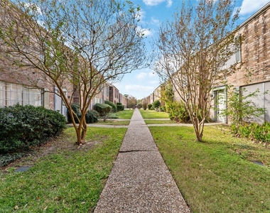 4154 Belle Park Drive - Photo Thumbnail 26