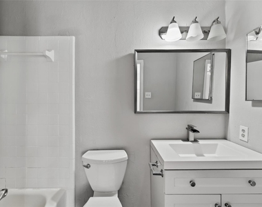 4154 Belle Park Drive - Photo Thumbnail 14