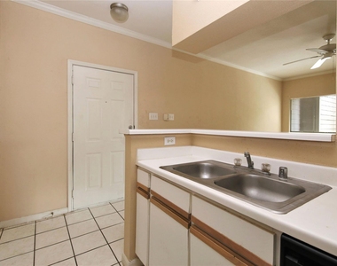 1330 Old Spanish Trail - Photo Thumbnail 8