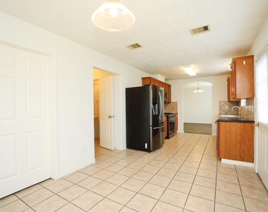 5007 Creekbridge Court - Photo Thumbnail 15