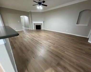 2239 Tourney Lane - Photo Thumbnail 4