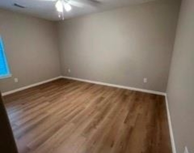2239 Tourney Lane - Photo Thumbnail 21
