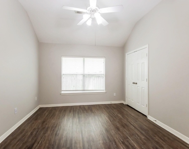17923 Diamond Peak Court - Photo Thumbnail 10