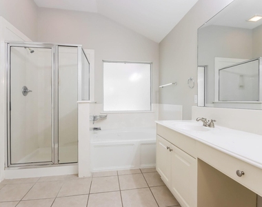17923 Diamond Peak Court - Photo Thumbnail 13