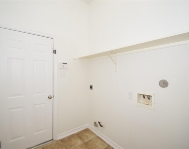5726 Indigo Trails Drive - Photo Thumbnail 16