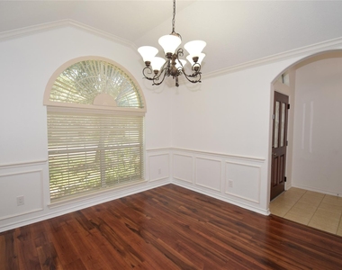 5726 Indigo Trails Drive - Photo Thumbnail 5
