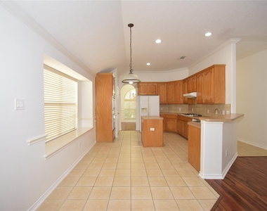 5726 Indigo Trails Drive - Photo Thumbnail 10