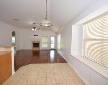5726 Indigo Trails Drive - Photo Thumbnail 9