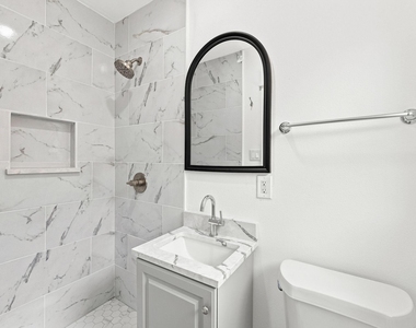 1825 Rosedale Street - Photo Thumbnail 10