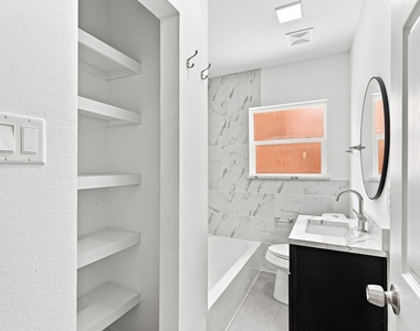 1825 Rosedale Street - Photo Thumbnail 12
