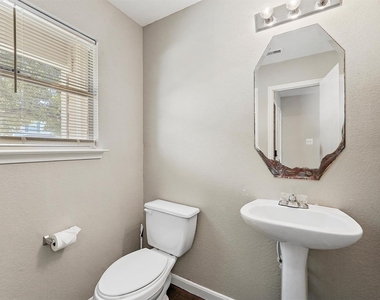 18910 Remington Mill Drive - Photo Thumbnail 9