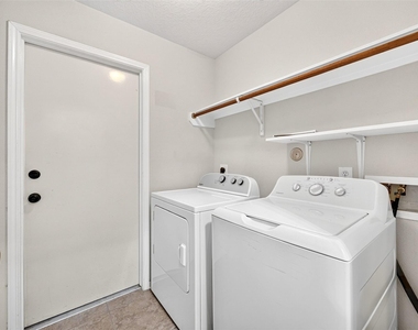 18631 Cypress Lake Village Drive - Photo Thumbnail 13