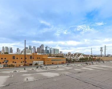 1312 Live Oak Street - Photo Thumbnail 22
