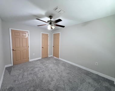 909 Rittenhouse Street - Photo Thumbnail 6