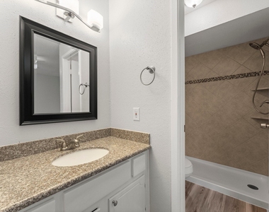 14515 Wunderlich Drive - Photo Thumbnail 11