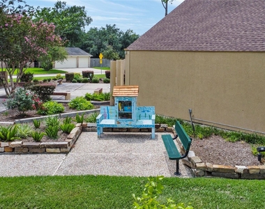 2358 Binley Drive - Photo Thumbnail 42