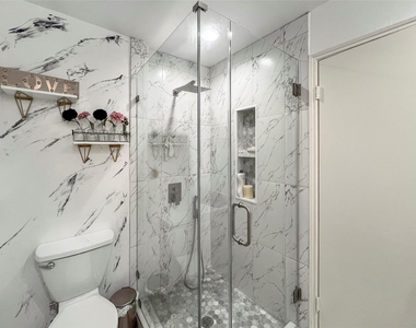 2358 Binley Drive - Photo Thumbnail 29