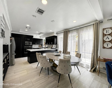 2358 Binley Drive - Photo Thumbnail 11
