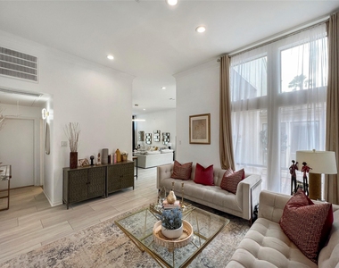 2358 Binley Drive - Photo Thumbnail 8