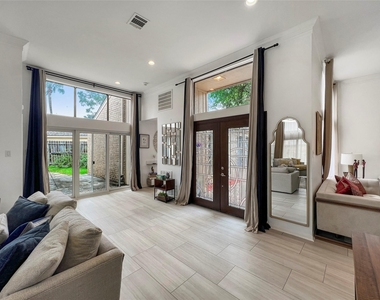 2358 Binley Drive - Photo Thumbnail 16