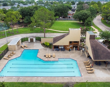 2358 Binley Drive - Photo Thumbnail 43