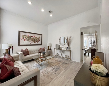 2358 Binley Drive - Photo Thumbnail 10