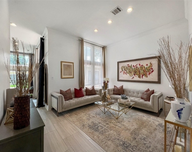 2358 Binley Drive - Photo Thumbnail 9