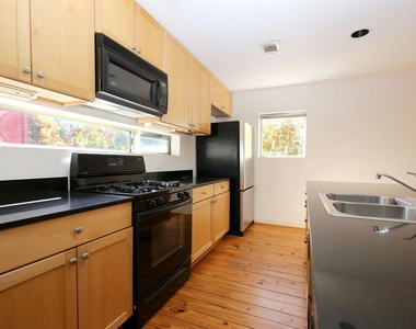 2819 Crawford - Photo Thumbnail 7