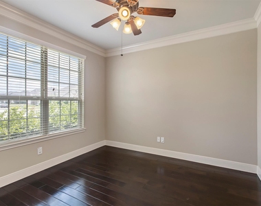 4334 Lasker Brook Court - Photo Thumbnail 11