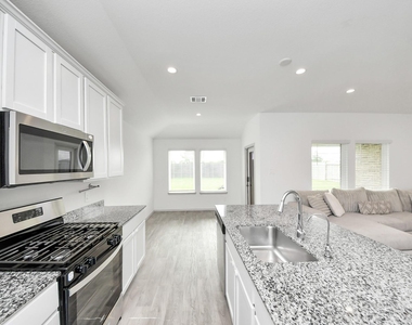 3521 Rockefeller Road - Photo Thumbnail 17