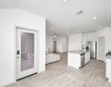 3521 Rockefeller Road - Photo Thumbnail 20