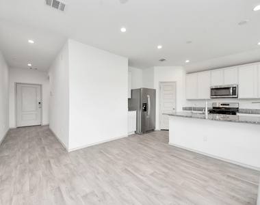 3521 Rockefeller Road - Photo Thumbnail 12