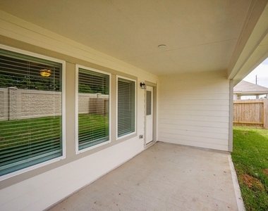3331 Rosselli Brush Drive - Photo Thumbnail 27