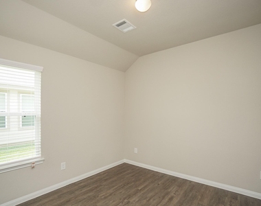 3331 Rosselli Brush Drive - Photo Thumbnail 20
