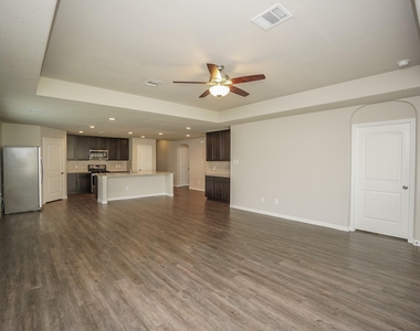 3331 Rosselli Brush Drive - Photo Thumbnail 7