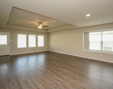 3331 Rosselli Brush Drive - Photo Thumbnail 4
