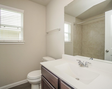 3331 Rosselli Brush Drive - Photo Thumbnail 24