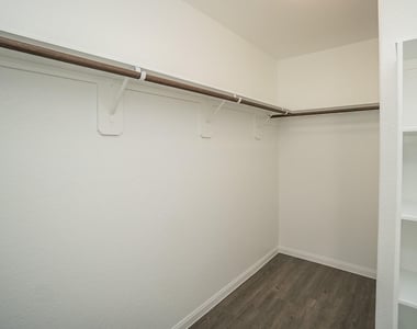 3331 Rosselli Brush Drive - Photo Thumbnail 19