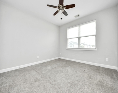 1805 Napa Creek Lane - Photo Thumbnail 26