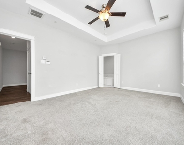 1805 Napa Creek Lane - Photo Thumbnail 18
