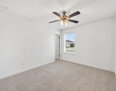9522 Wall Street - Photo Thumbnail 19