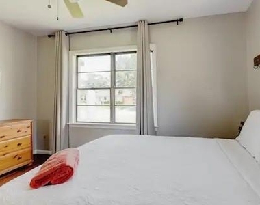 3606 Yosemite Street - Photo Thumbnail 9