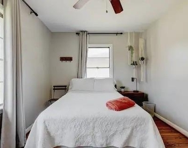 3606 Yosemite Street - Photo Thumbnail 7
