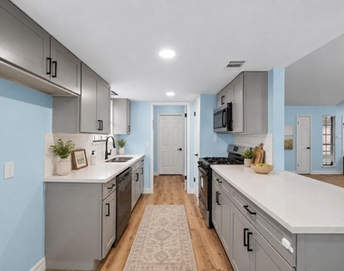 9438 Fuqua Street - Photo Thumbnail 5