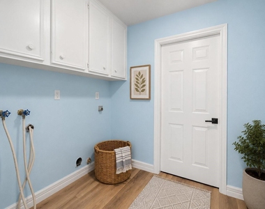 9438 Fuqua Street - Photo Thumbnail 8