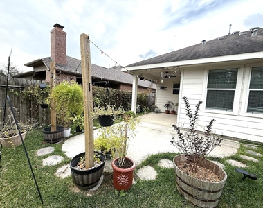 14322 Heath Falls Lane - Photo Thumbnail 20