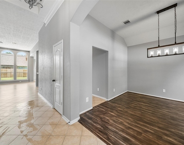 24910 Crystal Stone Lane - Photo Thumbnail 4